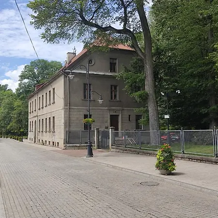 Apartament Przy Zamku Pszczyna Eksteriør bilde